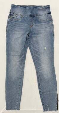 Rock & Republic Fever Pull On Jeans Size 8M Ankle Zippers Distressed